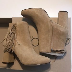 Tan tasseled ankle booties size 9